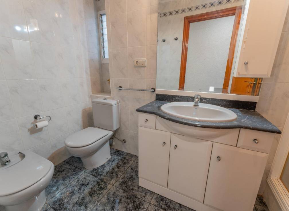 Segunda mano - Piso - Elche - Centro