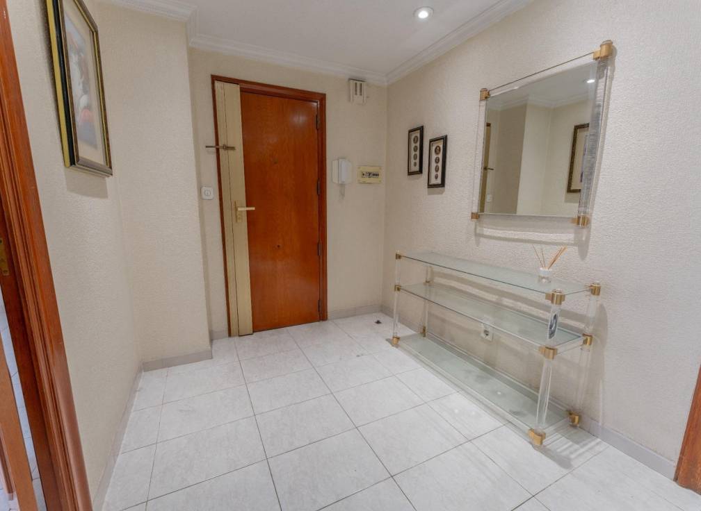 Segunda mano - Piso - Elche - Centro