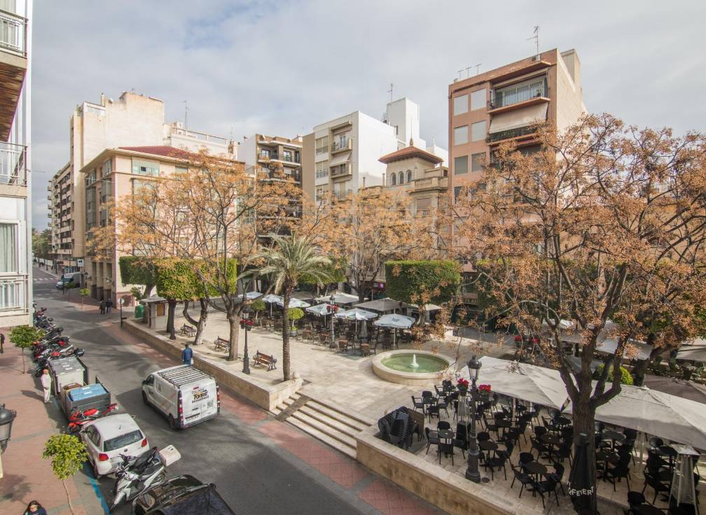 Segunda mano - Piso - Elche - Centro