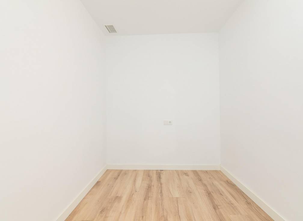 Segunda mano - Piso - Elche - Centro