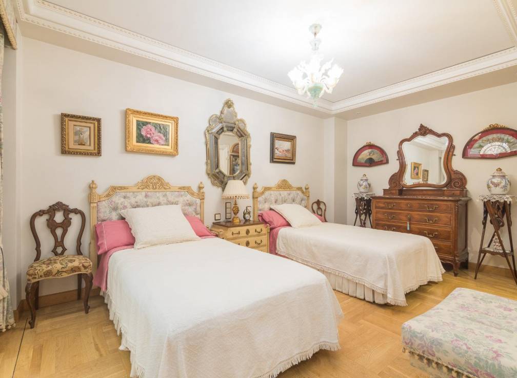 Segunda mano - Piso - Elche - Centro