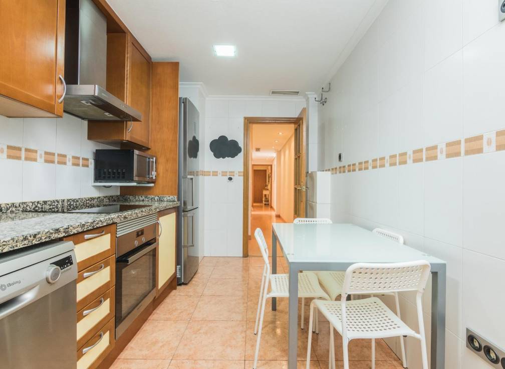 Segunda mano - Piso - Elche - Corte Ingles