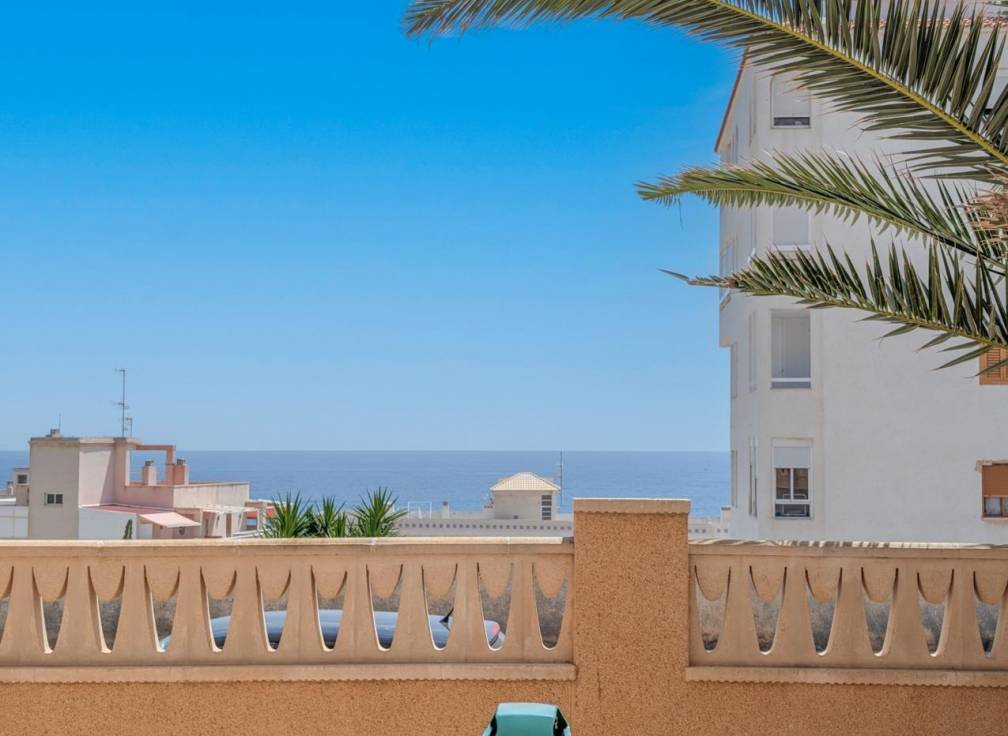 Segunda mano - Piso - Elche - Playa arenales del sol