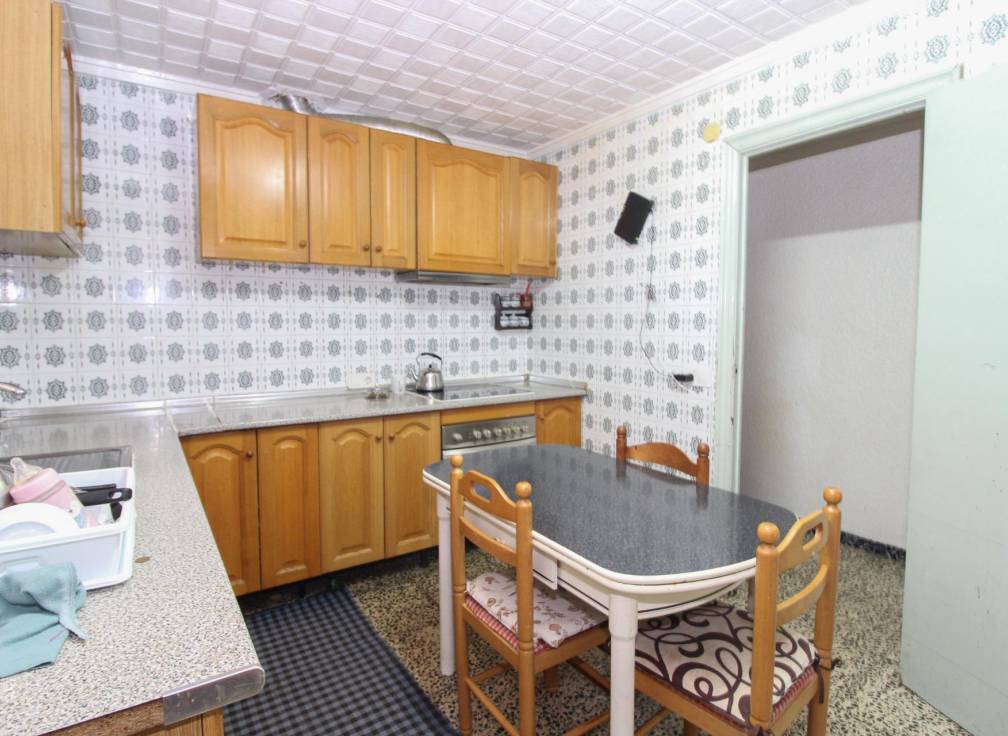 Segunda mano - Piso - Elche - Plaza Crevillente-Juzgados