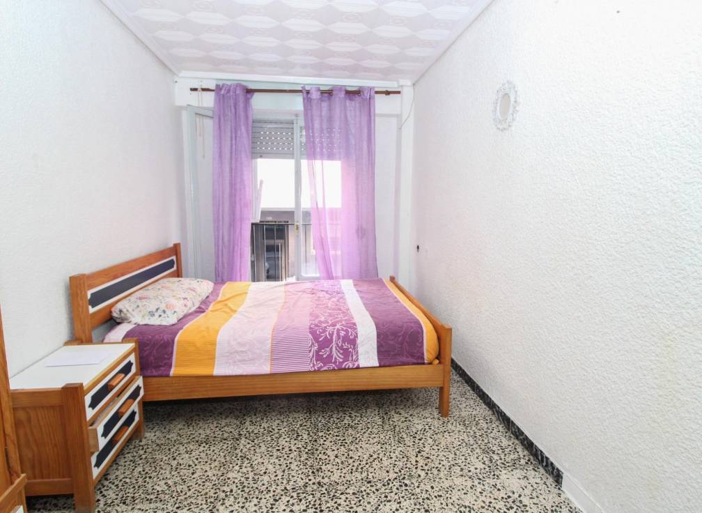 Segunda mano - Piso - Elche - Plaza Crevillente-Juzgados