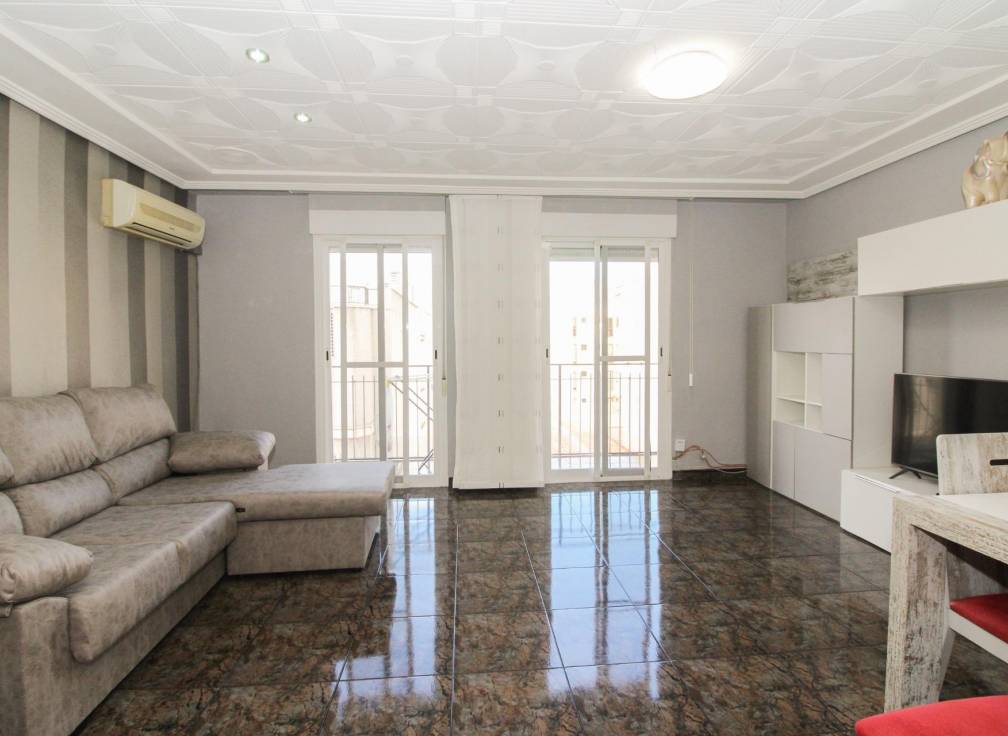 Segunda mano - Piso - Elche - Plaza Crevillente-Juzgados