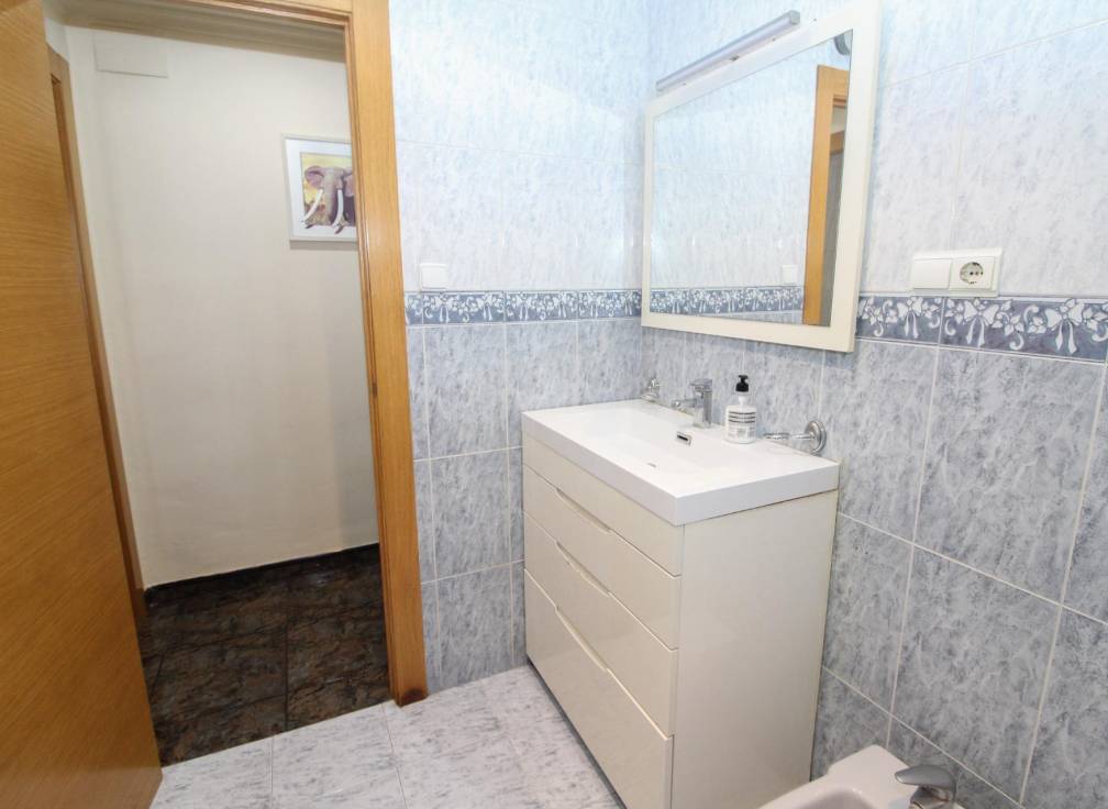 Segunda mano - Piso - Elche - Plaza Crevillente-Juzgados