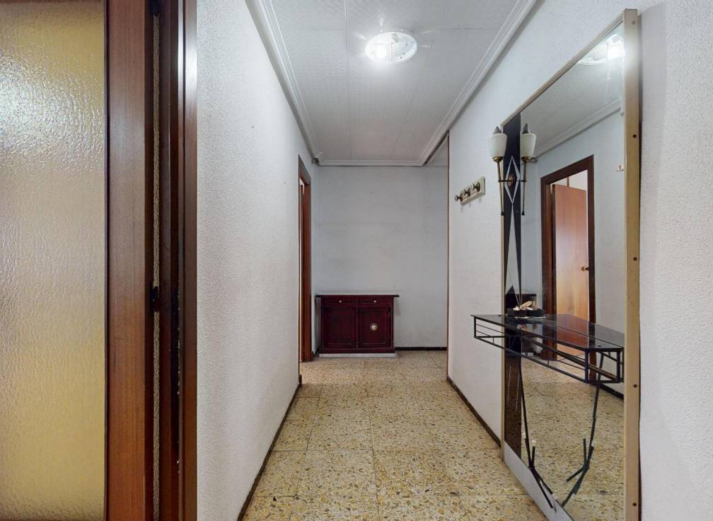 Segunda mano - Piso - Elche - Plaza Crevillente-Juzgados