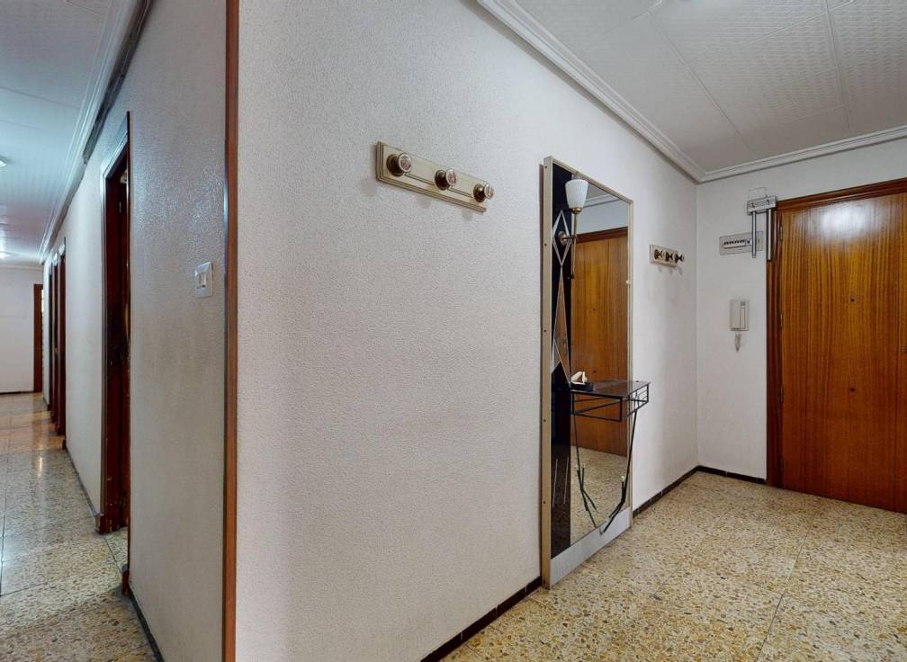 Segunda mano - Piso - Elche - Plaza Crevillente-Juzgados