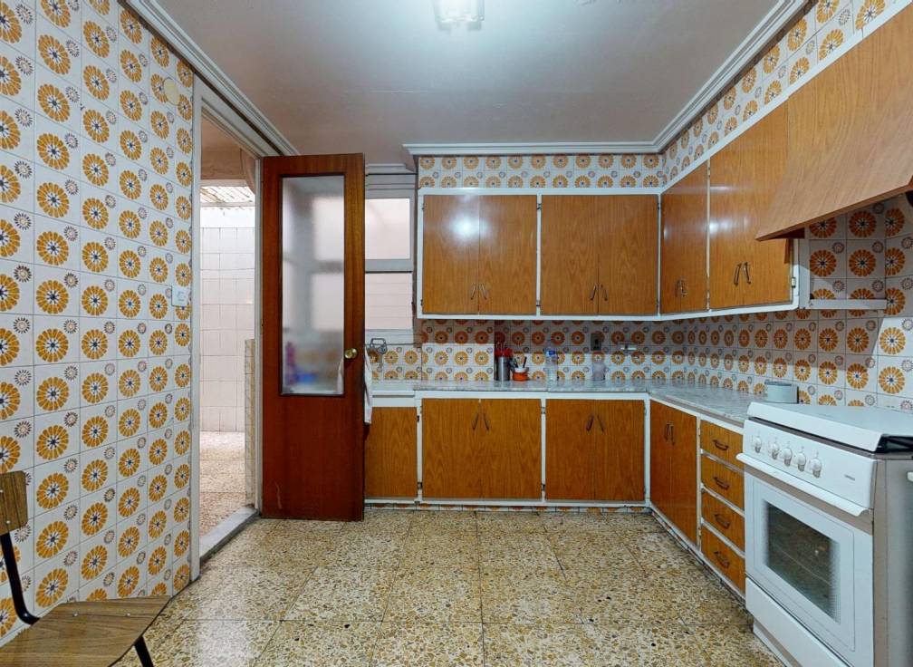 Segunda mano - Piso - Elche - Plaza Crevillente-Juzgados