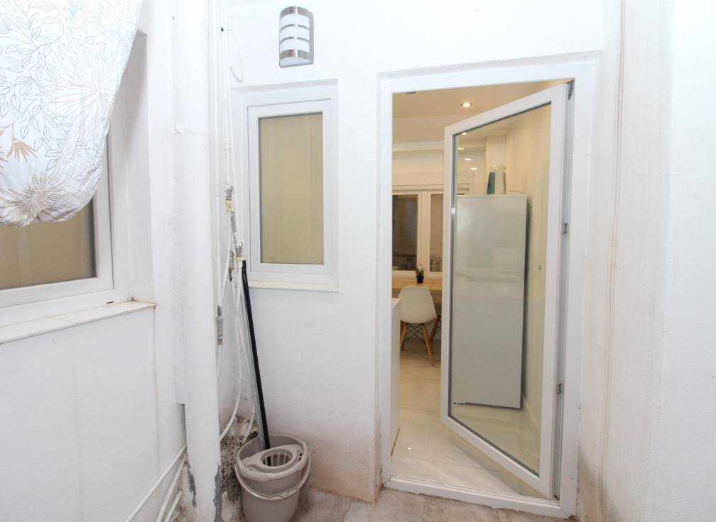 Segunda mano - Piso - Elche - Plaza Crevillente-Juzgados