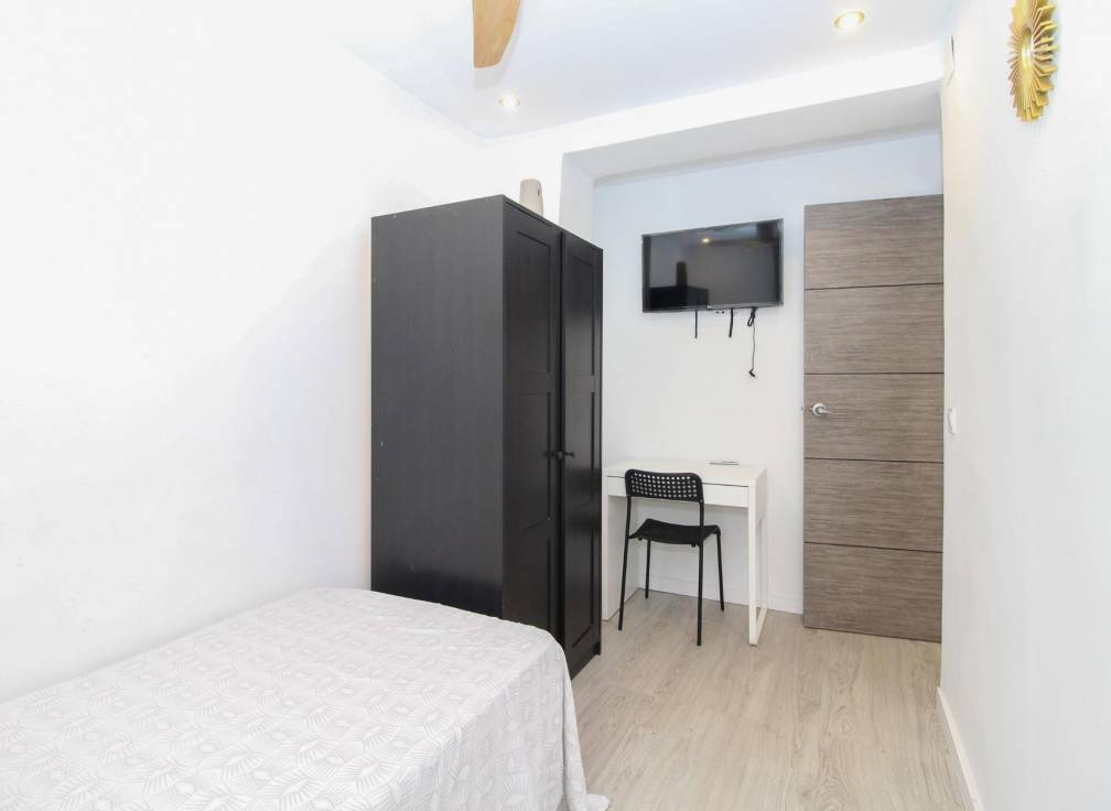 Segunda mano - Piso - Elche - Plaza Crevillente-Juzgados