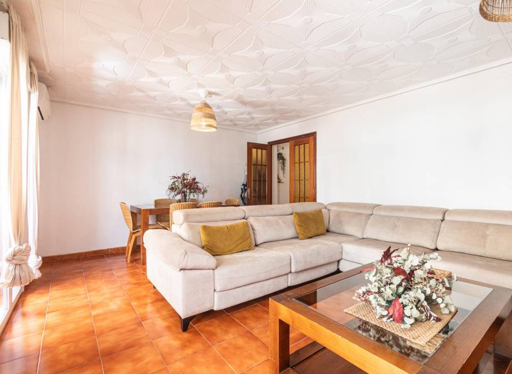 Segunda mano - Piso - Elche - Plaza Crevillente-Juzgados