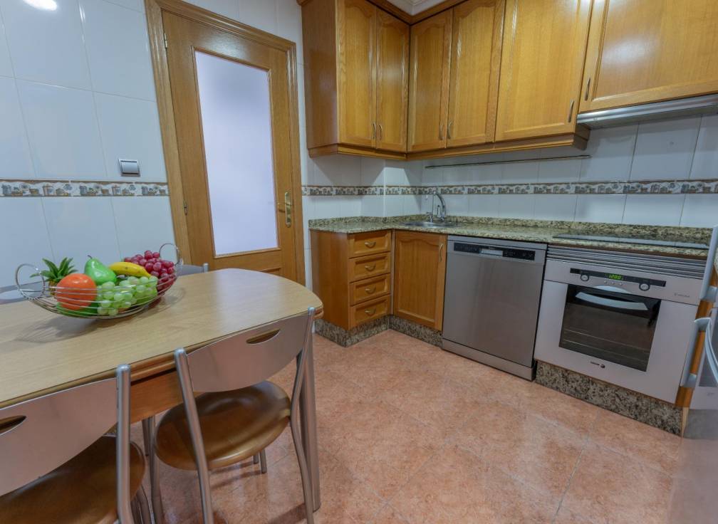 Segunda mano - Piso - Elche - Plaza Crevillente-Juzgados