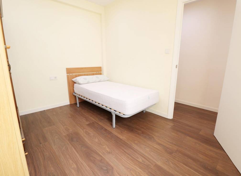Segunda mano - Piso - Elche - Plaza Crevillente-Juzgados