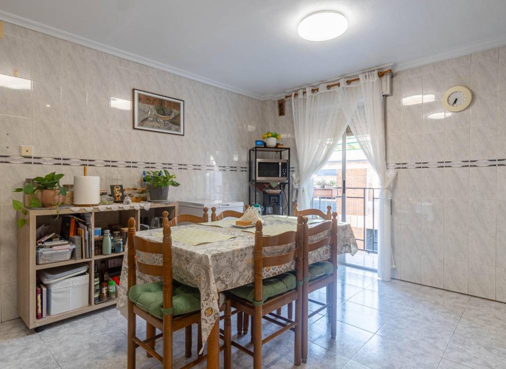 Segunda mano - Piso - Elche - Plaza Crevillente-Juzgados