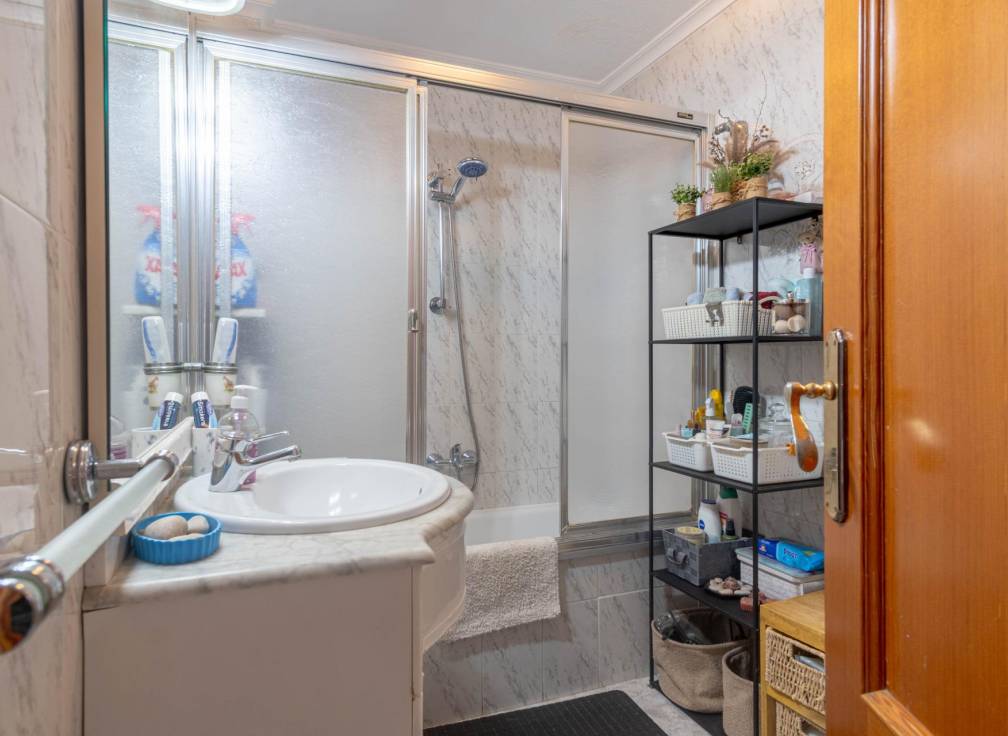 Segunda mano - Piso - Elche - Plaza Crevillente-Juzgados