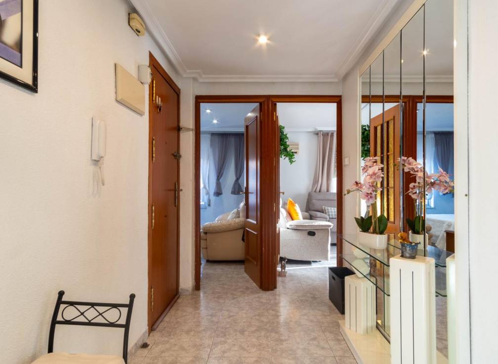 Segunda mano - Piso - Elche - Plaza Crevillente-Juzgados