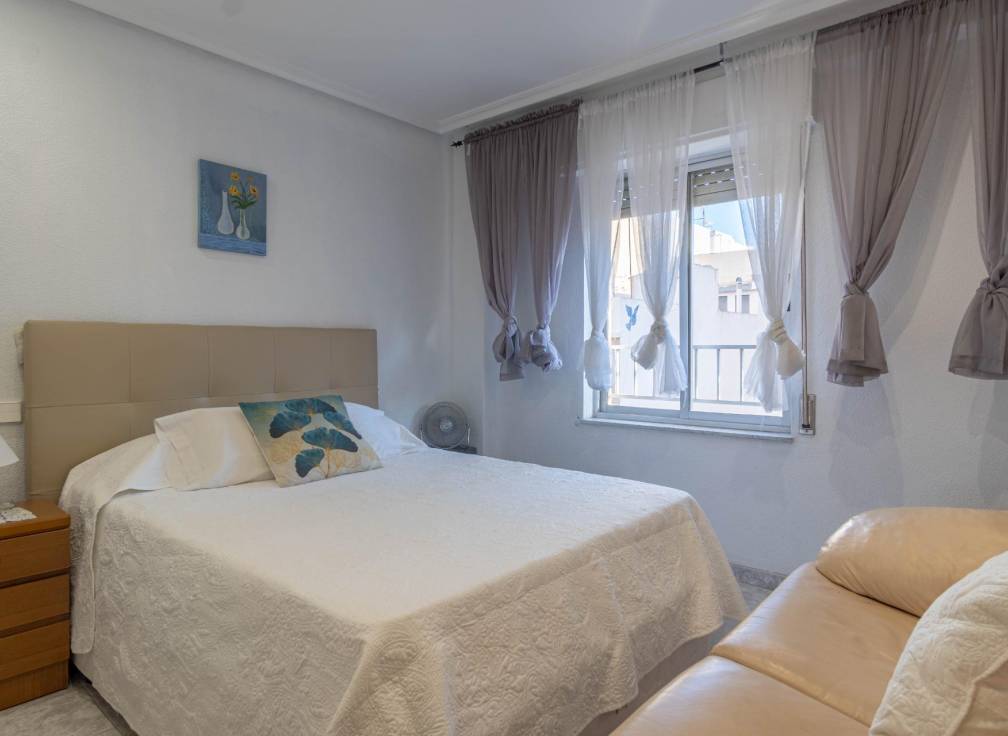 Segunda mano - Piso - Elche - Plaza Crevillente-Juzgados