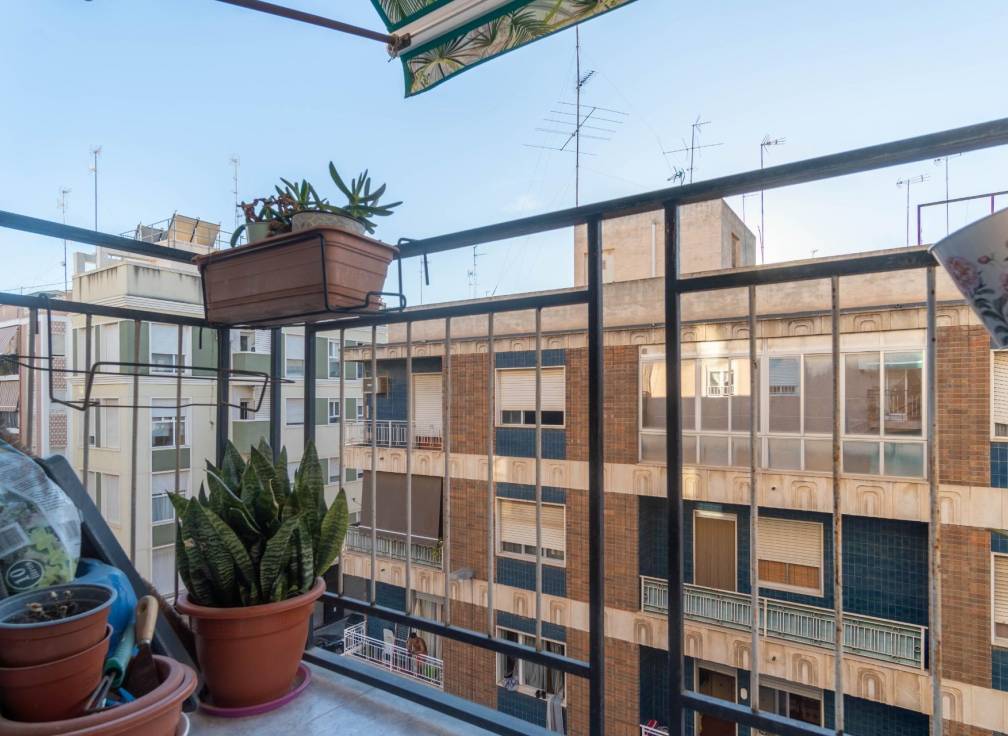 Segunda mano - Piso - Elche - Plaza Crevillente-Juzgados