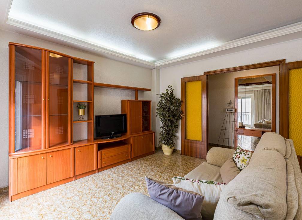 Segunda mano - Piso - Elche - Plaza Crevillente