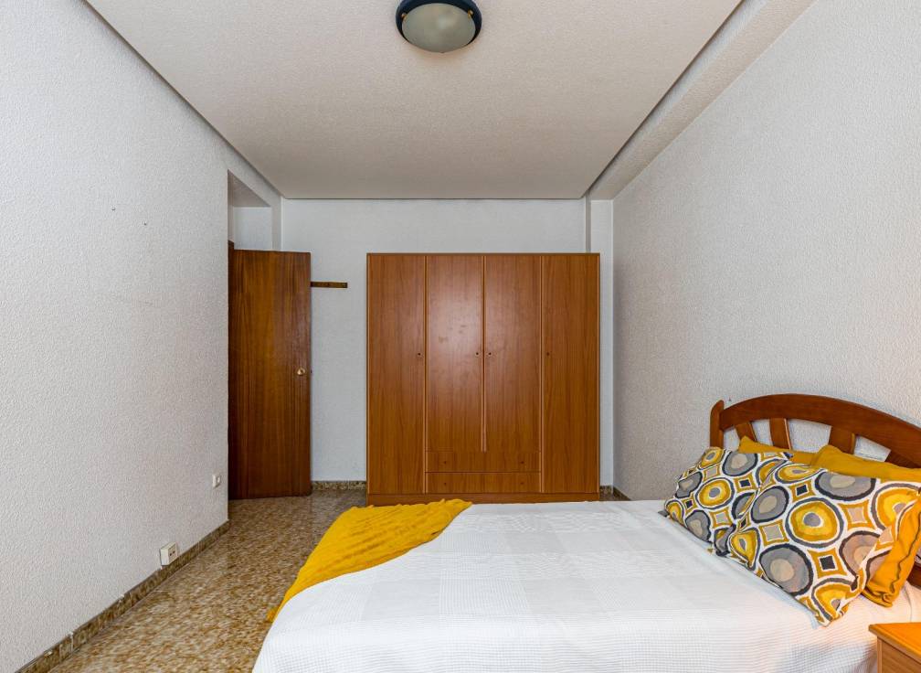 Segunda mano - Piso - Elche - Plaza Crevillente