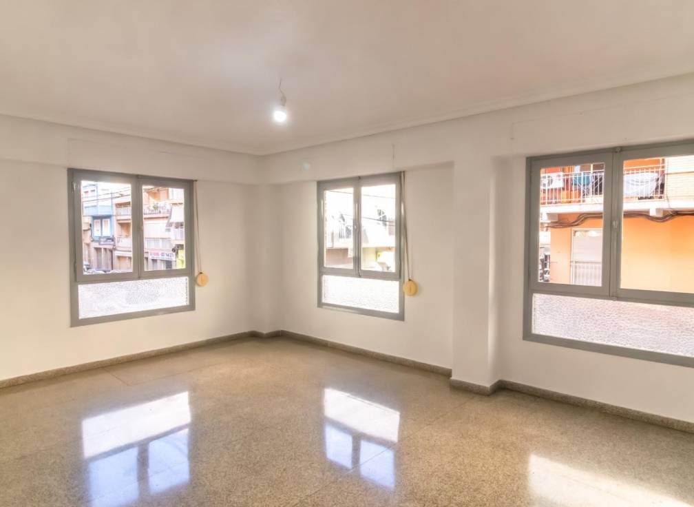 Segunda mano - Piso - Elche - Plaza Madrid