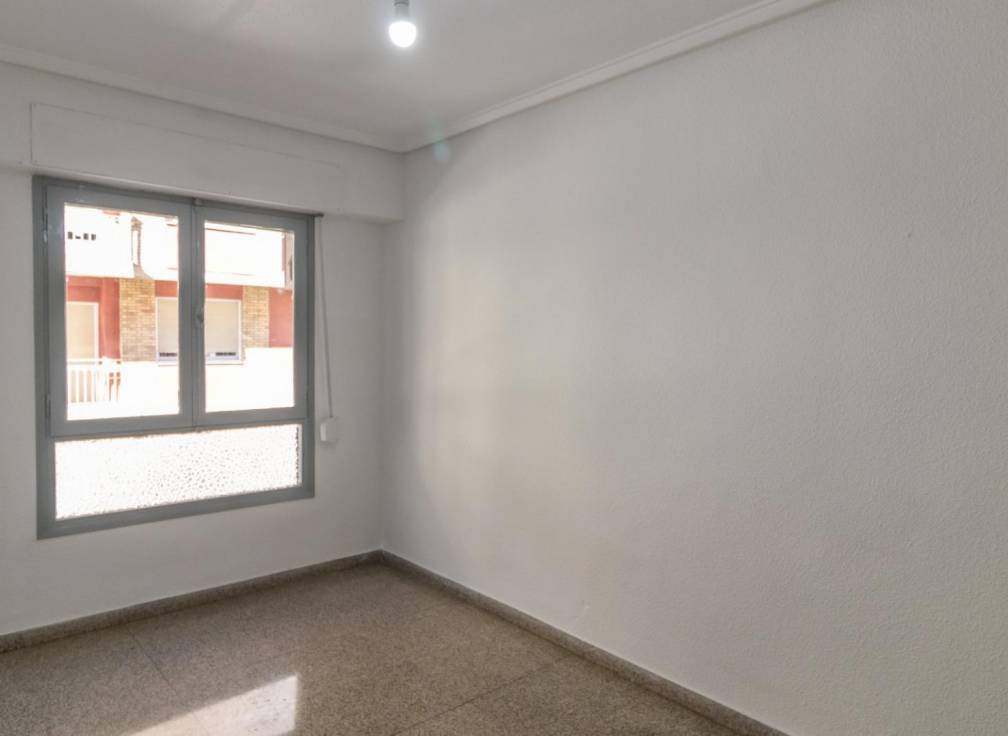 Segunda mano - Piso - Elche - Plaza Madrid