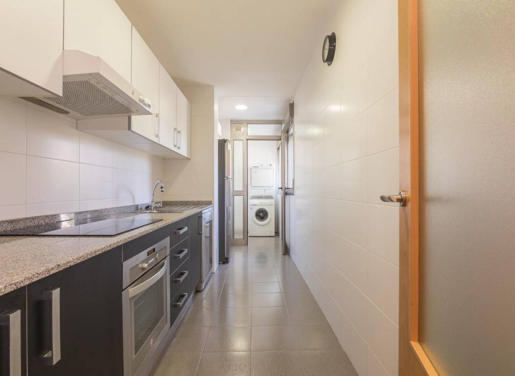 Segunda mano - Piso - Elche - Porcelanosa