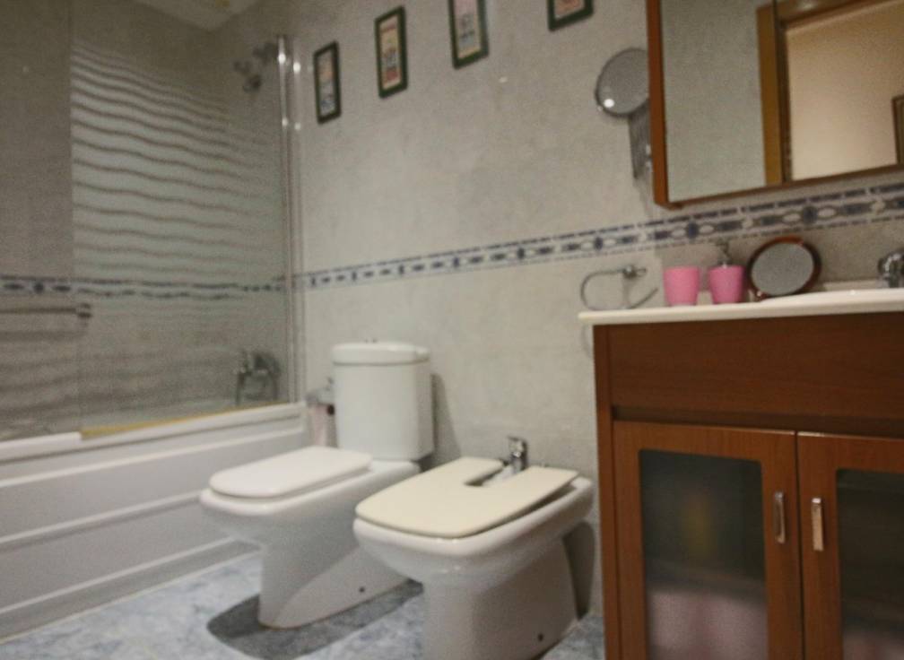 Segunda mano - Piso - Elche - Raval - Puertas Coloradas