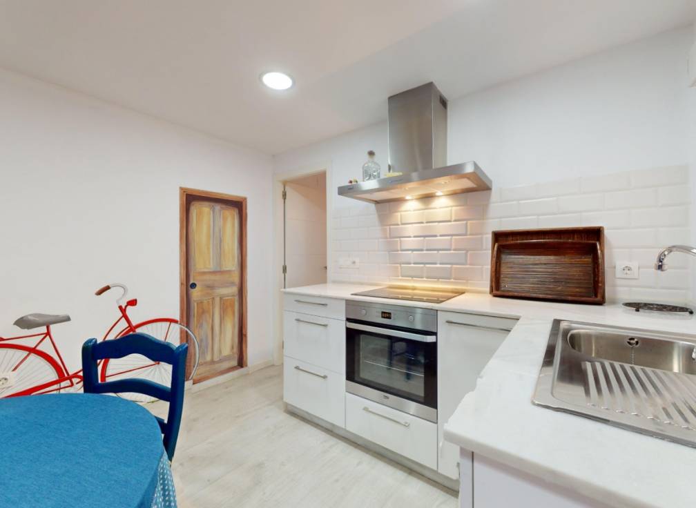 Segunda mano - Piso - Elche - Raval - Puertas Coloradas