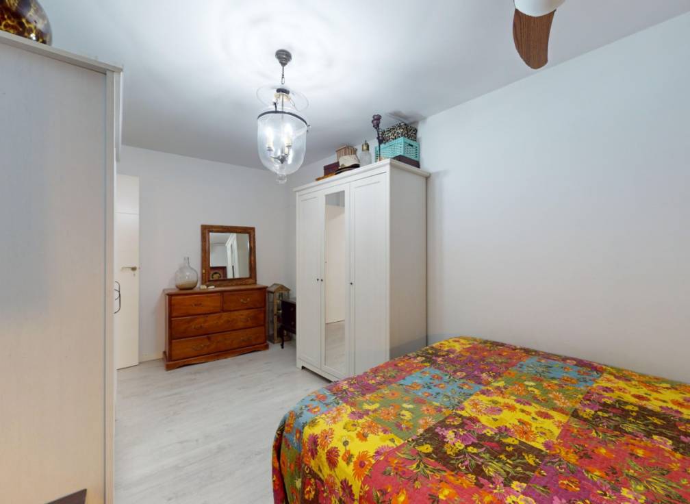 Segunda mano - Piso - Elche - Raval - Puertas Coloradas