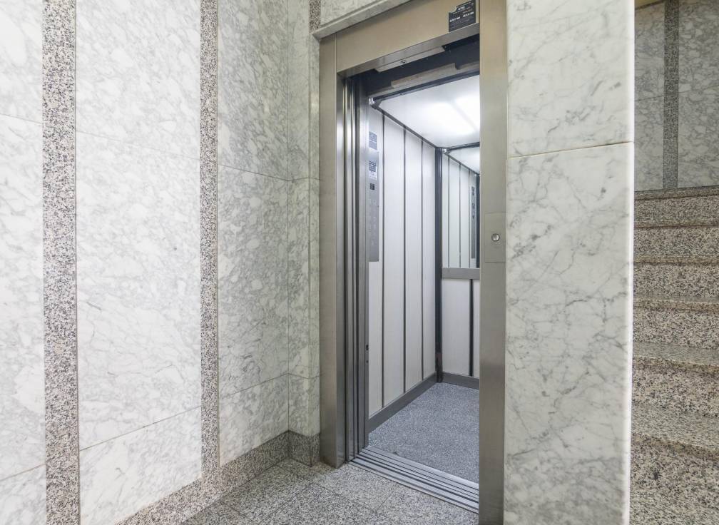 Segunda mano - Piso - Elche - Reina Victoria-Miguel Hernández