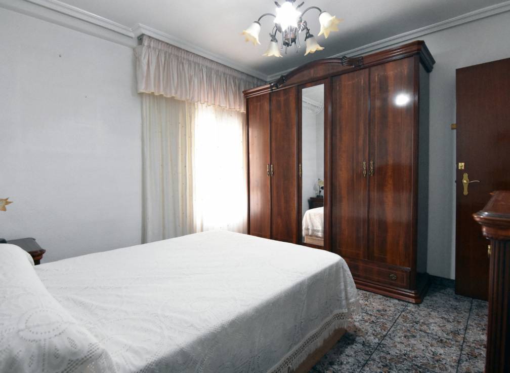 Segunda mano - Piso - Elche - San Crispín