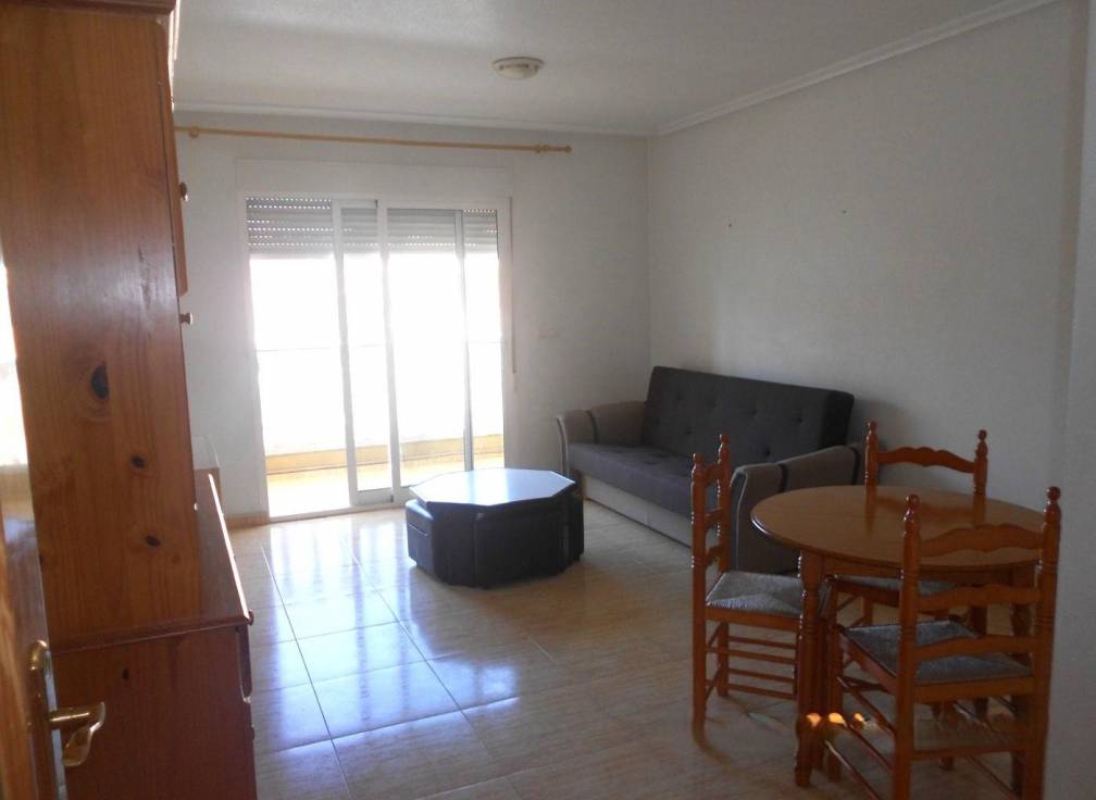Segunda mano - Piso - Formentera del Segura - Pueblo 5
