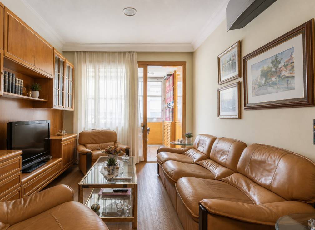 Segunda mano - Piso - Madrid - Santa Eugenia