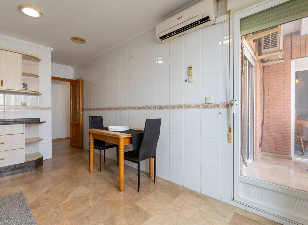 Segunda mano - Piso - Santa Pola - Casco urbano