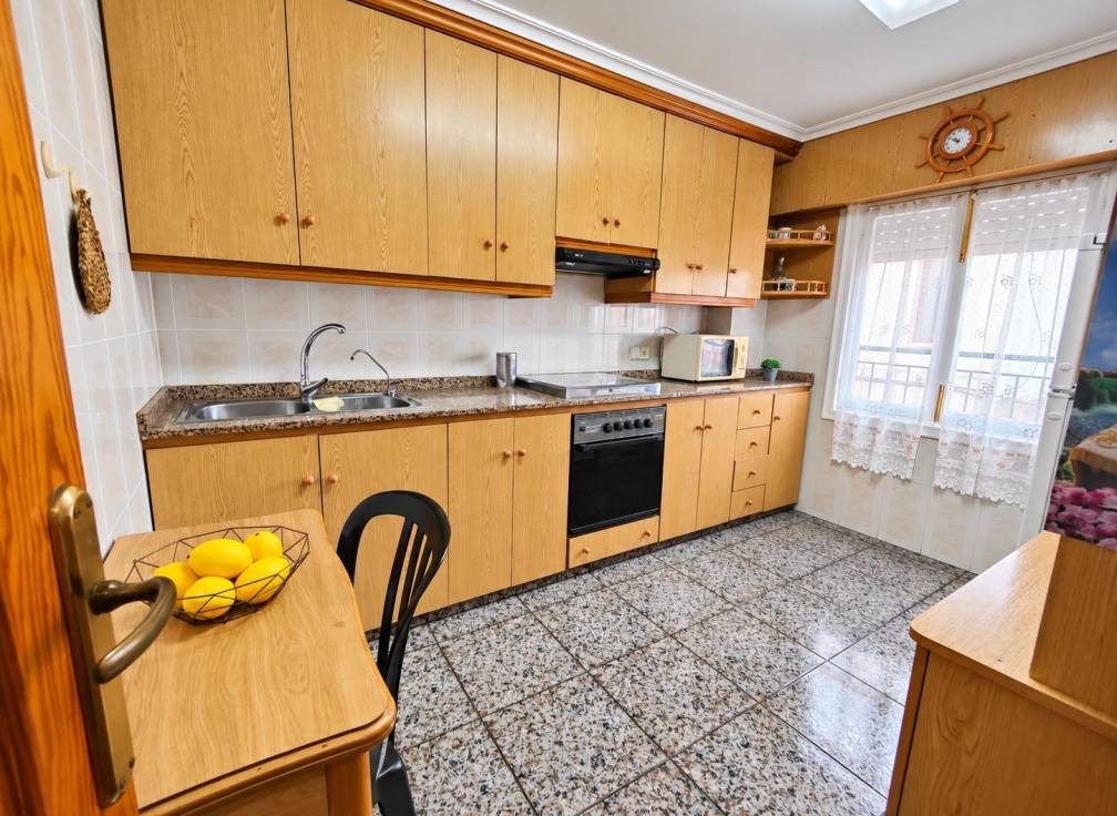 Segunda mano - Piso - Santa Pola - Casco urbano