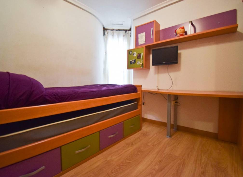 Segunda mano - Piso - Santa Pola - Centro