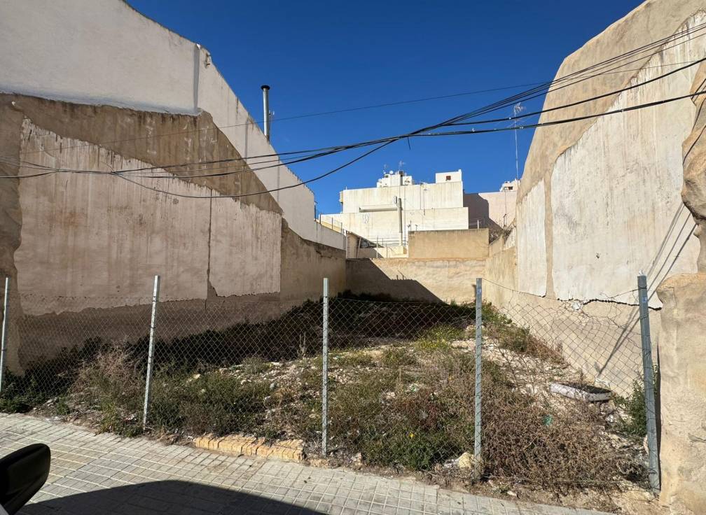 Segunda mano -  - Torrellano - Centro