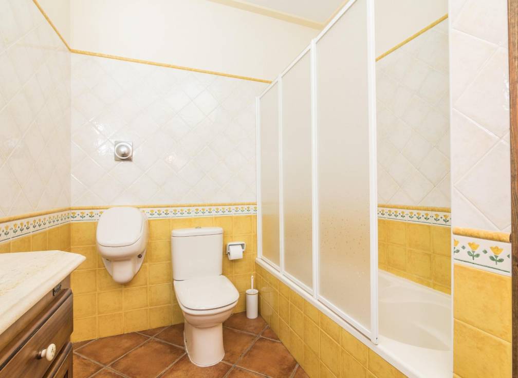 Segunda mano - Triplex - Elche - Corazon de Jesus