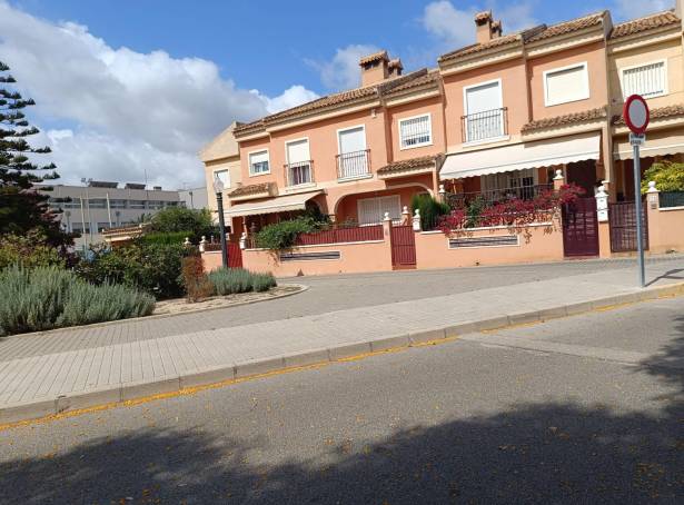 Townhouse - Resale - Perleta - Maitino-Perleta