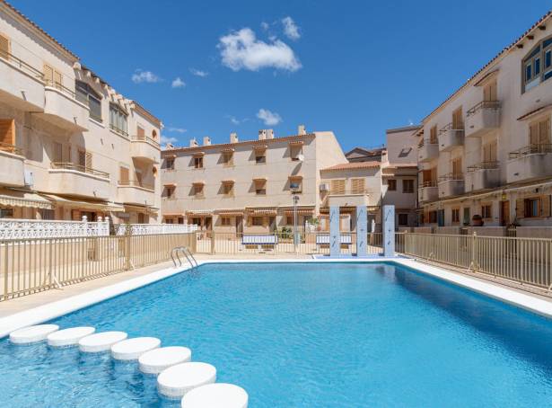 Townhouse - Revente - Arenales del Sol - Zona paseo maritimo