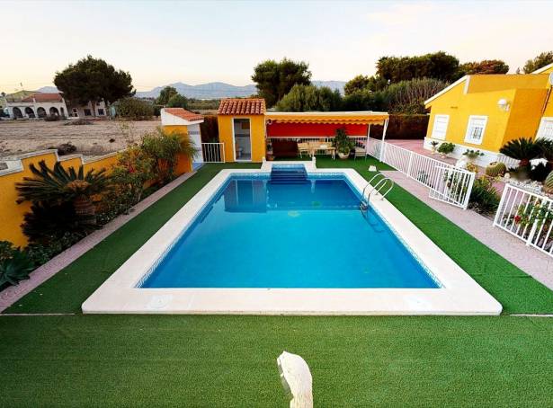 Villa - Resale - Crevillent - EL REALENGO