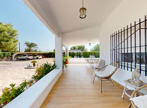 Villa - Resale - Elche - La Galia-Bonavista