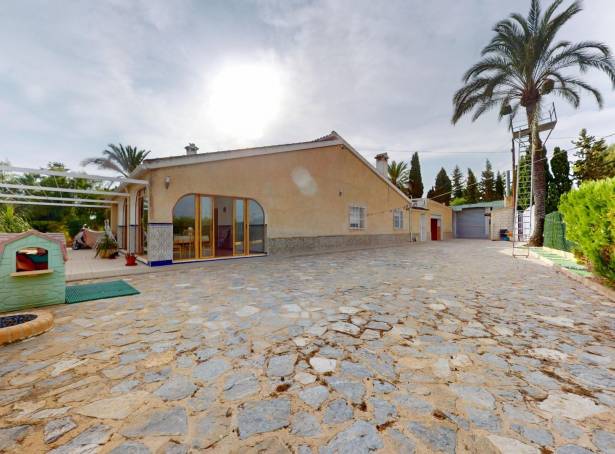 Villa - Resale - Las bayas - Las Bayas-Asprillas