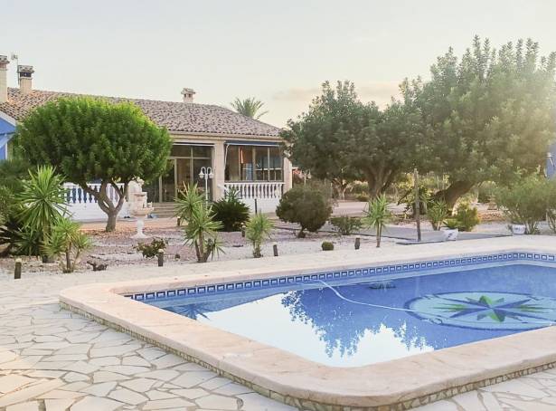 Villa - Resale - Matola - Algoda-Matola-Llano de San José